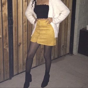 Yellow skirt